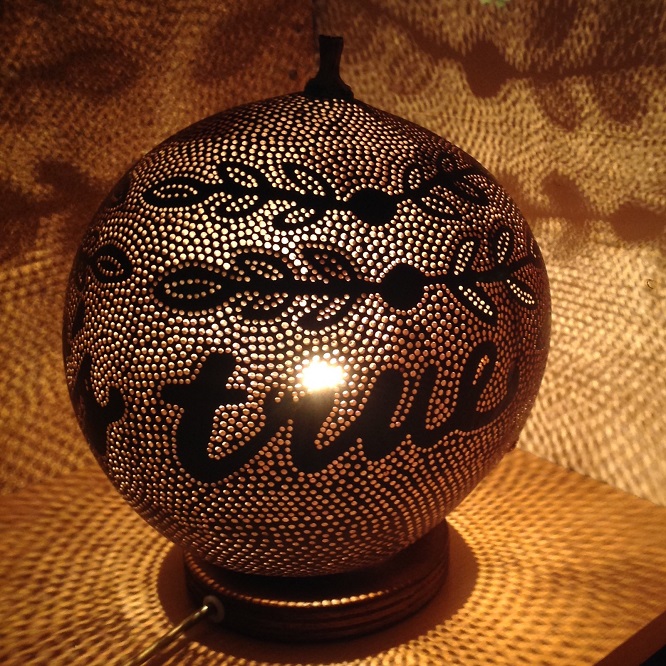 kalebas lamp